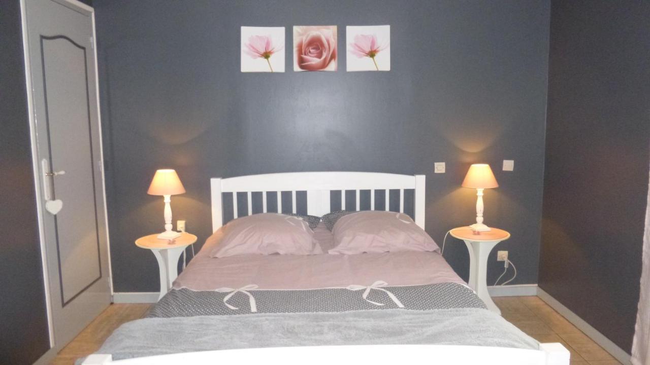 Bed and Breakfast Les Garennes Favieres  Экстерьер фото